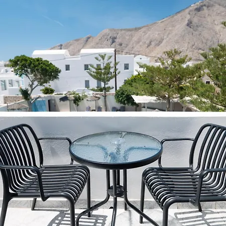 Mary Perissa (Santorini)