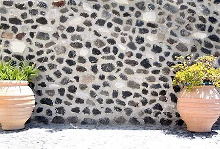 Mary Perissa (Santorini)